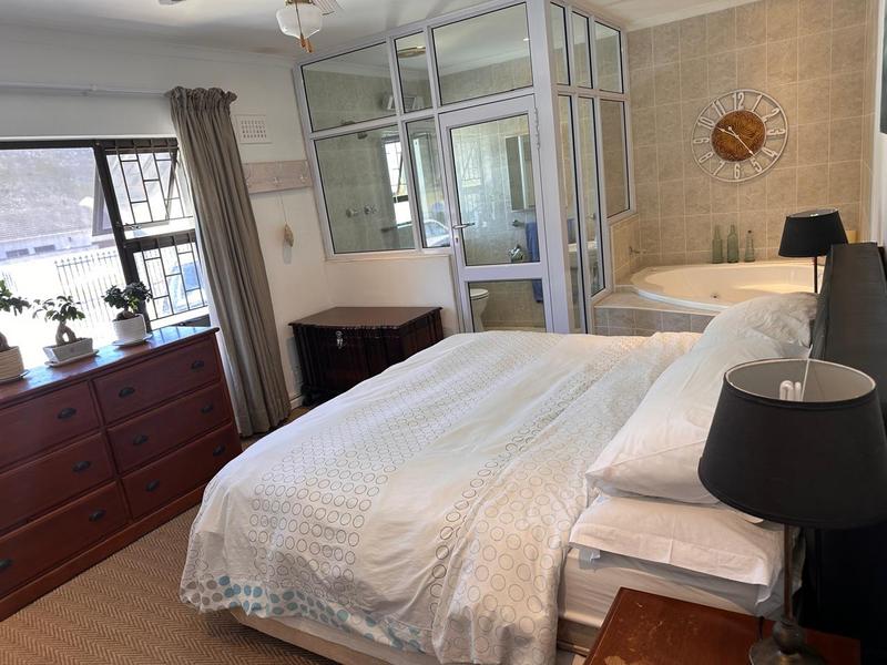 4 Bedroom Property for Sale in Fish Hoek Western Cape